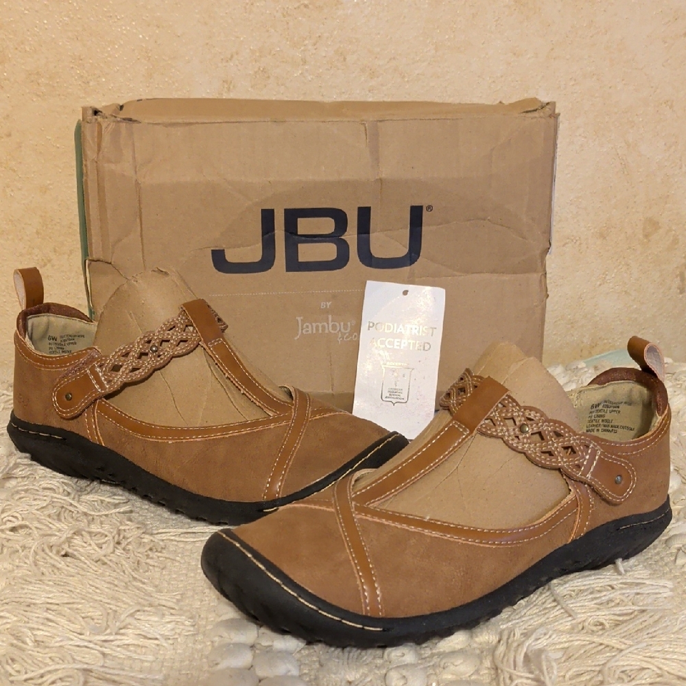 JBU NWT Buttercup 6W Tan